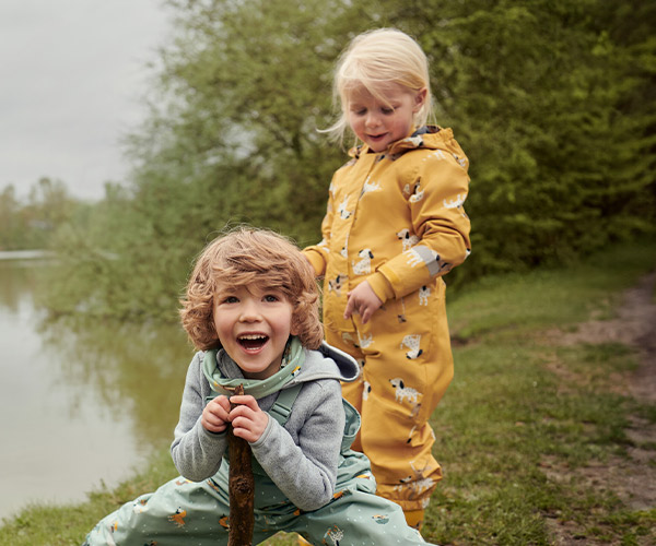 Voděodolné outdoorové oblečení pro děti